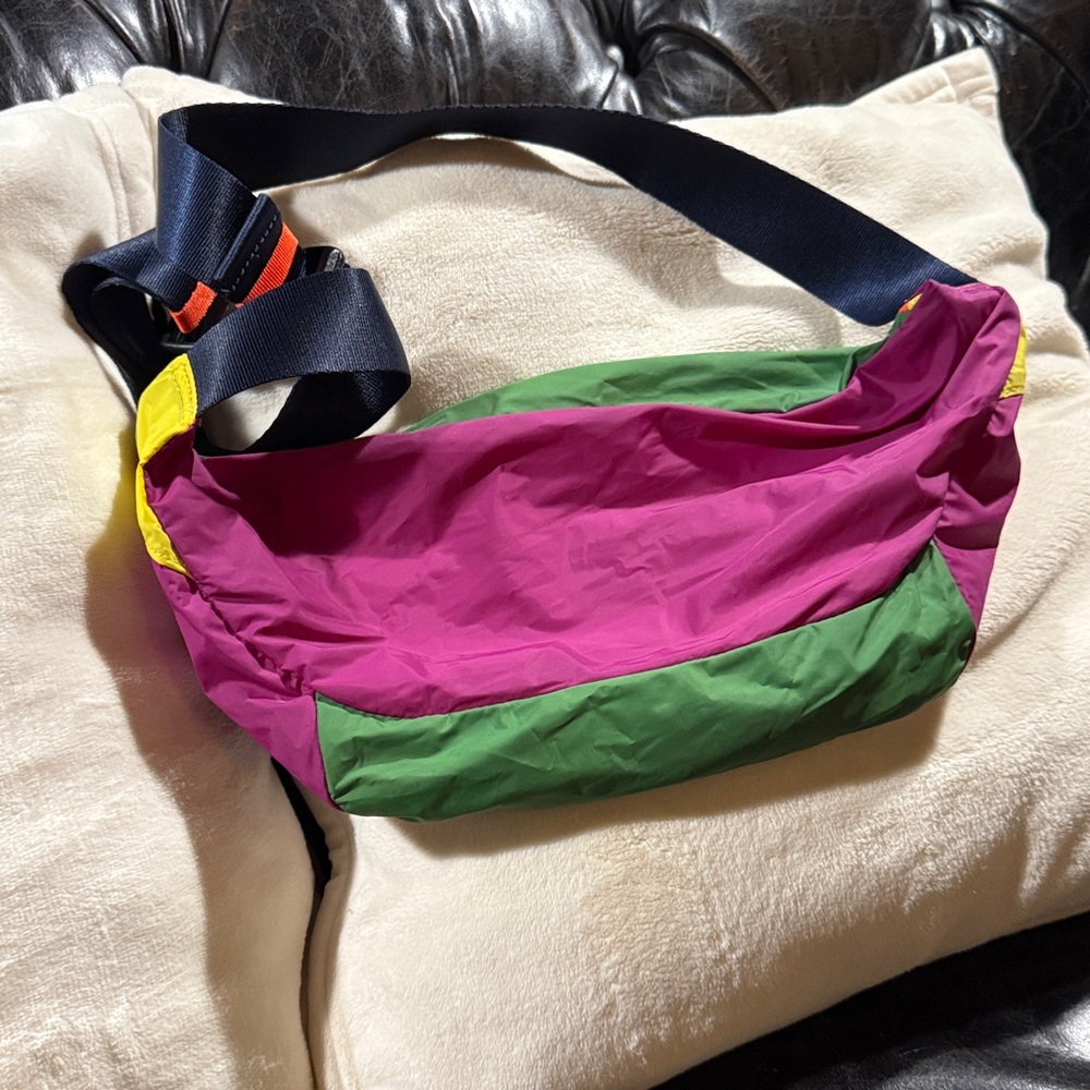 Away Colorful belt bag - Picture 2 of 3